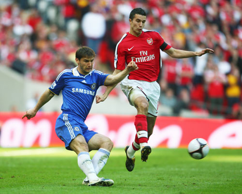 马卡：弗里克希望球队有更多休息，因此取消欧冠赛前踩场训练（马卡：为给球队更多休息，弗里克取消欧冠赛前踩场训练）