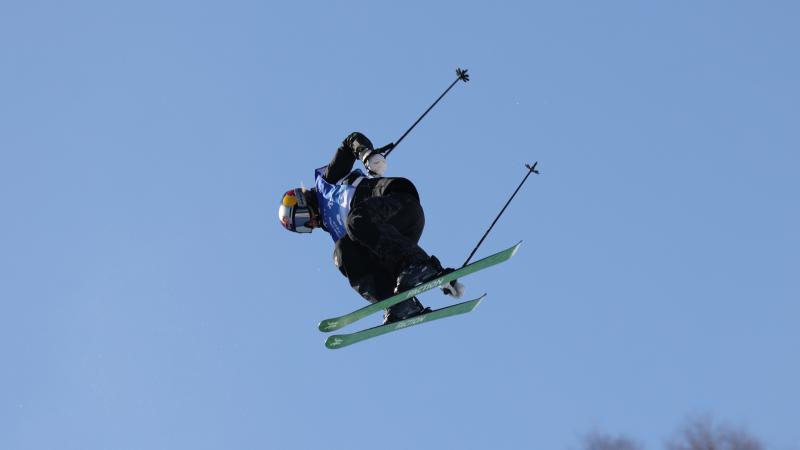 无缘全运会U20男足决赛，韩鹏：结果不尽人意，我们继续努力（冲击全运会U20男足决赛未果，韩鹏：结果不理想，仍将继续努力）