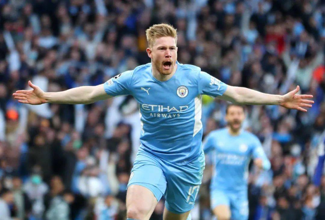 队报：纽约市长马姆达尼是铁杆枪迷，枪手旧将沙马赫送他球衣（队报：纽约市长马姆达尼是枪手死忠，阿森纳旧将沙马赫赠送球衣）