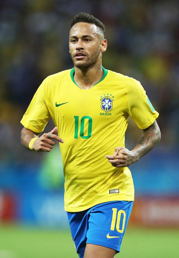 队报：罗马有意冬窗签恩博洛，已经与球员接触了解情况（队报：罗马计划冬窗引进恩博洛，已与球员沟通）