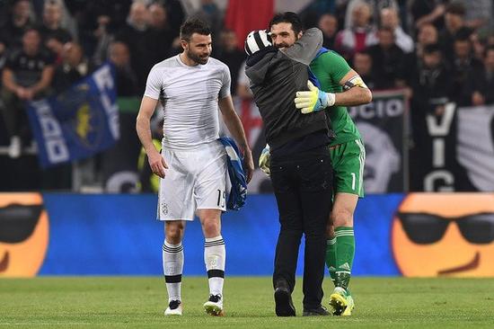 亚洲强队主力集体伤退，备战形势骤紧