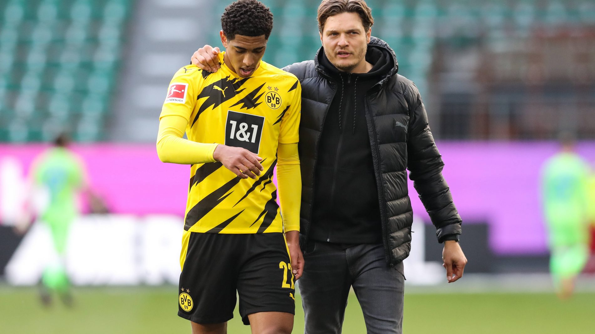 辽宁男篮CBA杯赛连输江苏广州引热议！球迷不满狂刷官媒评论区（CBA杯赛辽宁男篮连败江苏、广州引发热议，球迷不满刷屏官媒评论区）