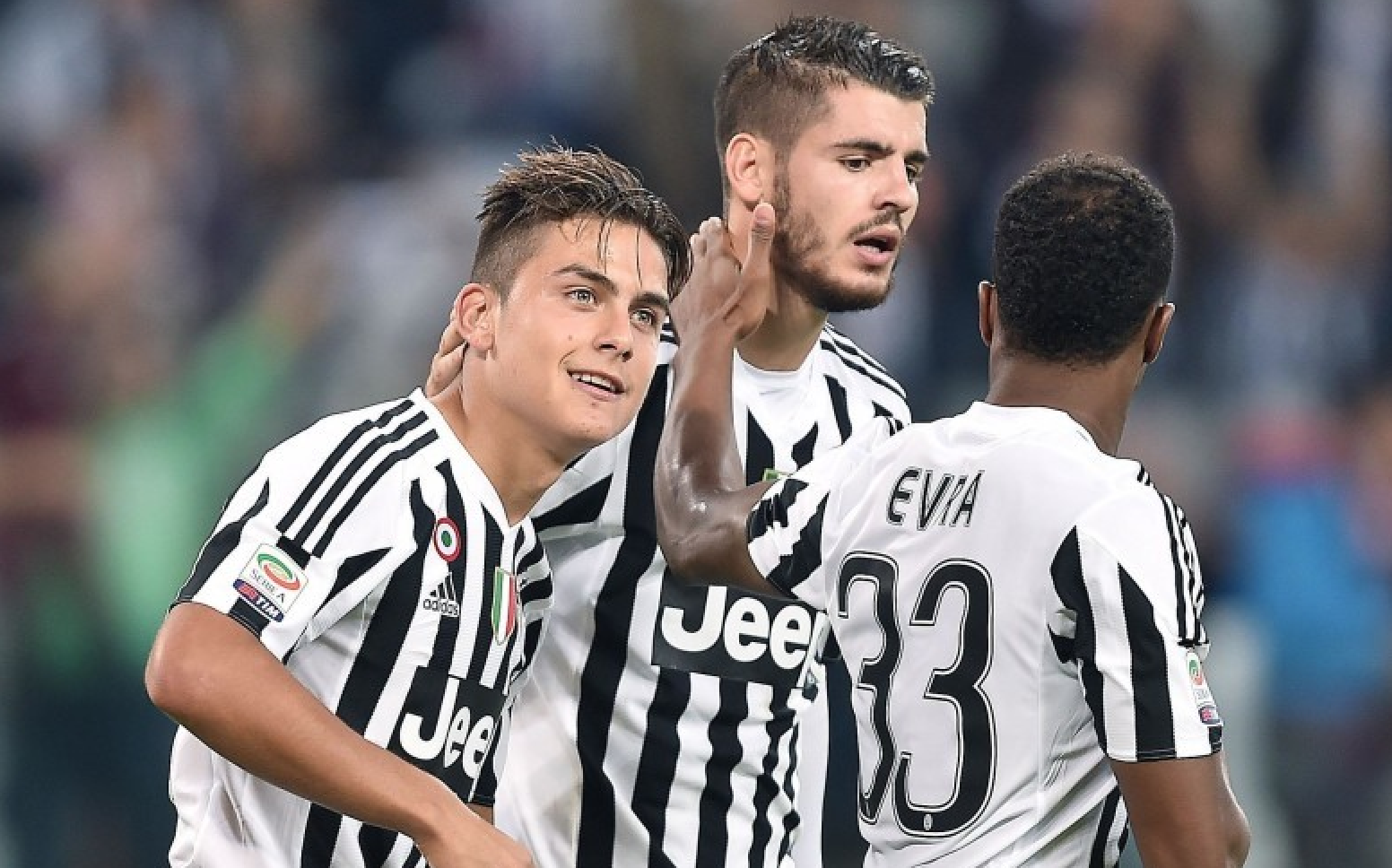 娄一晨谈斯卢茨基：他对自己的战术有近乎痴迷的坚持（娄一晨评斯卢茨基：对战术的坚持近乎偏执）