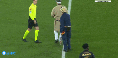 绝境不是终点，而是无数个深夜里重复了千万次的那个起点