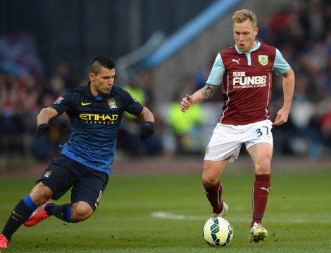 欧洲足球疯狂夜：拜仁造惨案，曼城大胜切尔西爆冷（欧洲足坛疯狂夜：拜仁酿惨案，曼城大捷，切尔西爆冷）